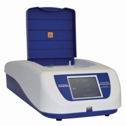 Spectrophotometer Genova Bio