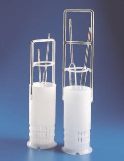 Pipette rinser system