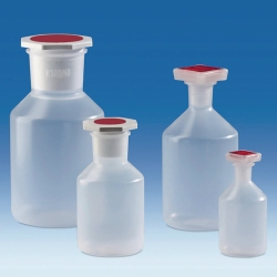 Sloping shoulder reagent bottles, wide-mouth, PP, with square-knob cap