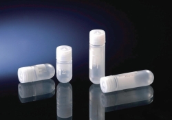 CRYOTUBES 1.8 ML, PP, CLEAR             